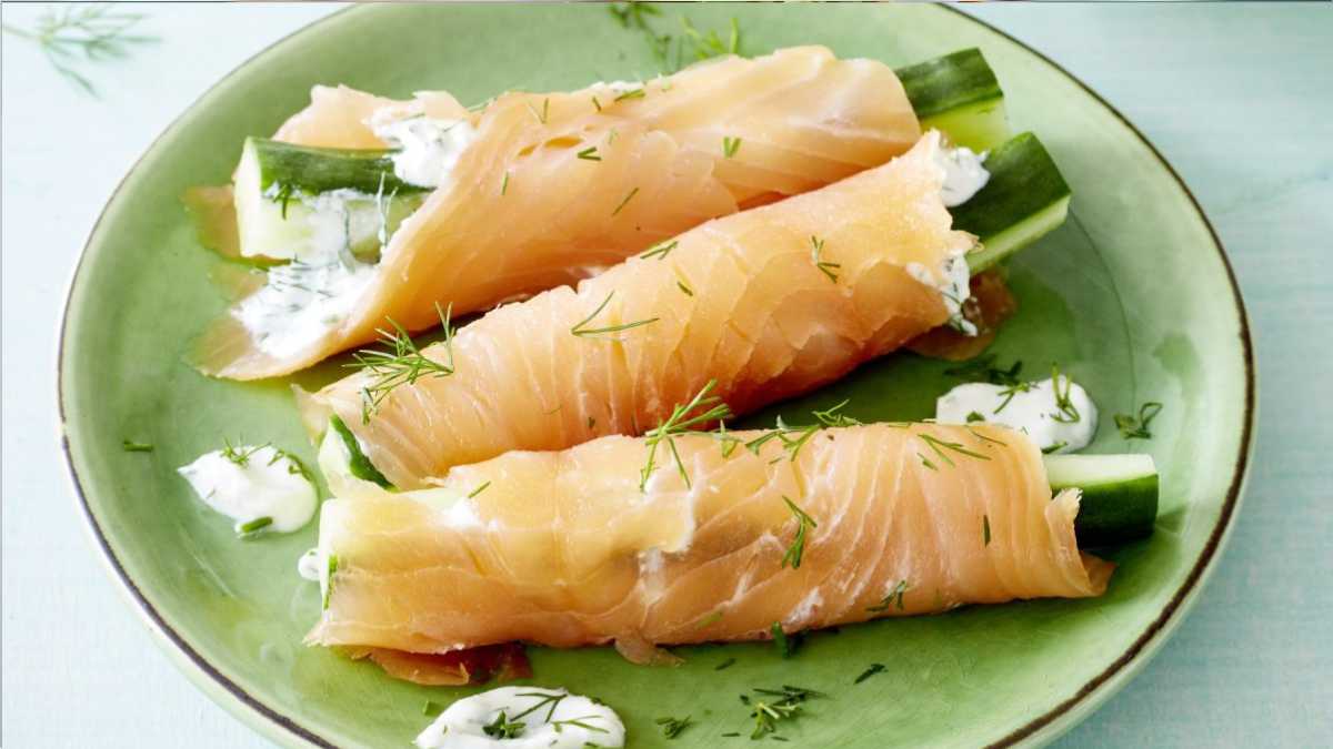 Gefüllte Lachsröllchen: Kleines, feines Fingerfood - Mehr für Elle