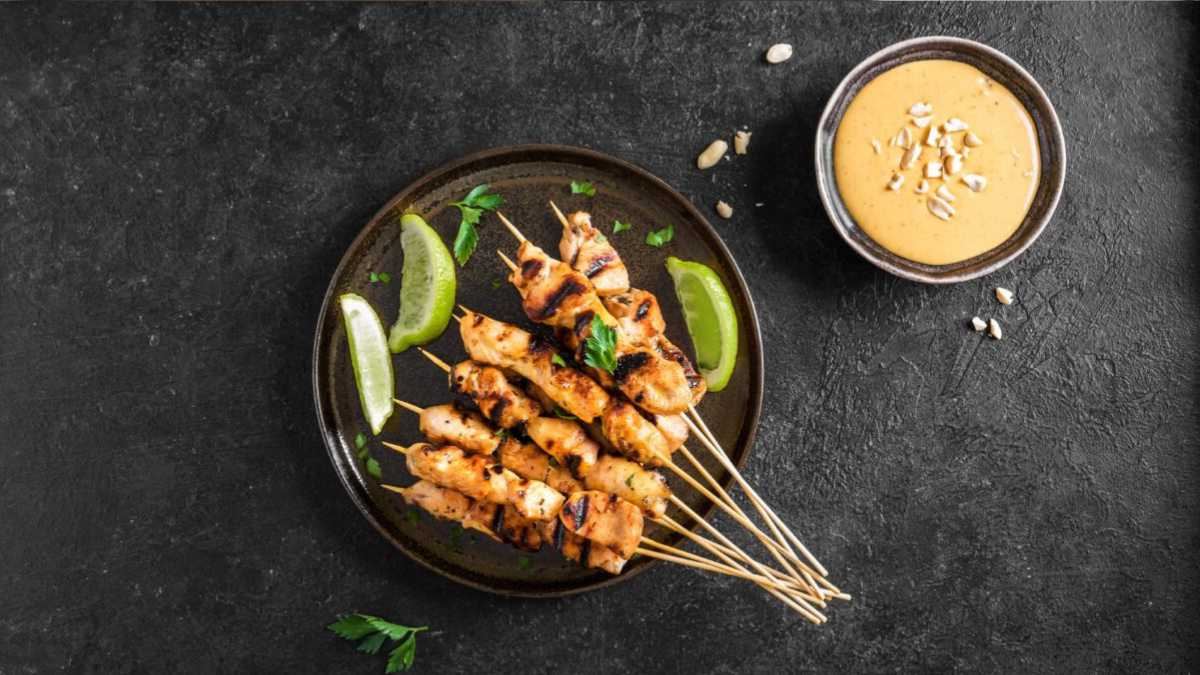 Thai-Style: Saté-Spieße mit selbst gemachter Erdnuss-Soße - Mehr für Elle